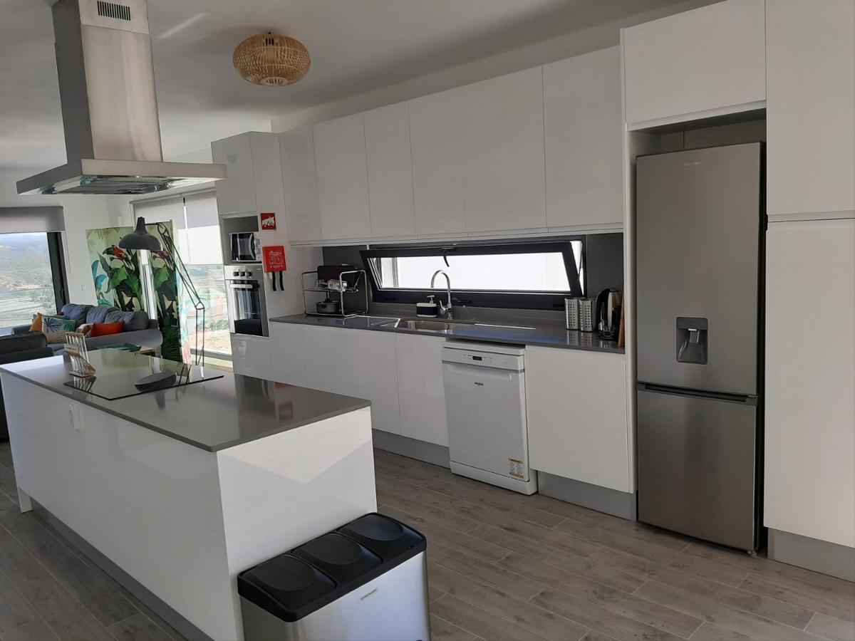 Cairnvillas - Solar C37 Luxury With Swimming Pool Near Villa *